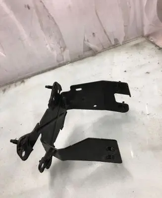 Peugeot Expert Distronic sensor bracket 004747