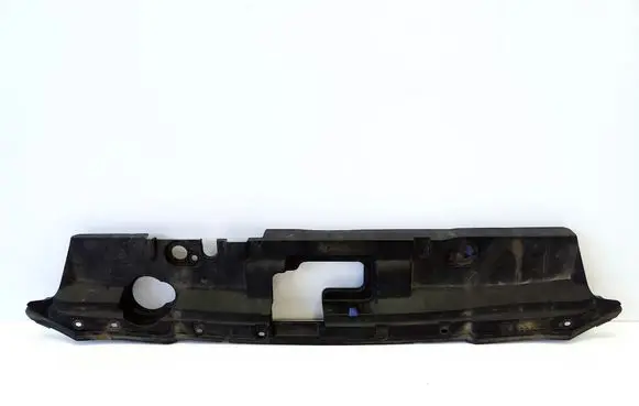 Nissan Leaf II (ZE1) Radiator trim 623225SK0A