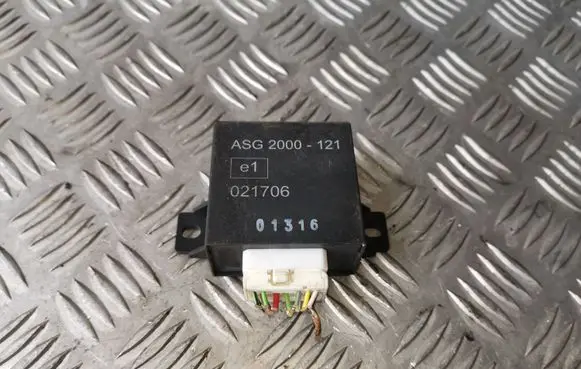 Mercedes-Benz A W168 Tow bar trailer control unit/module ASG2000121 ASG2000 021706