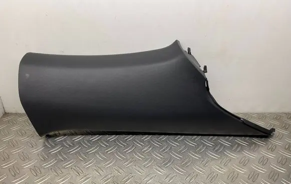 Volkswagen Beetle A5 (C) pillar trim 5C5867287 5C5868267C