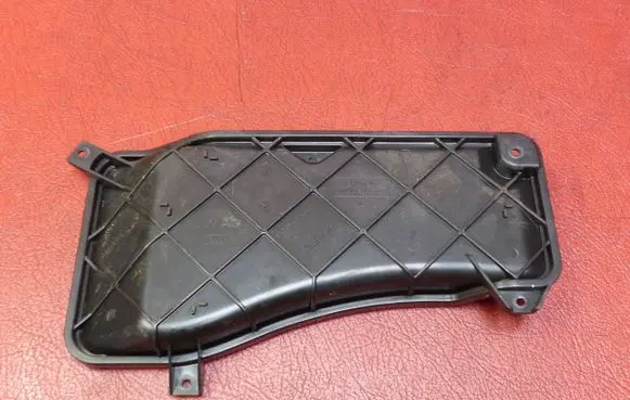 Seat Leon (1P) Fuse box cover