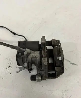 BMW X3 G01 Rear brake caliper 6885537 6885538