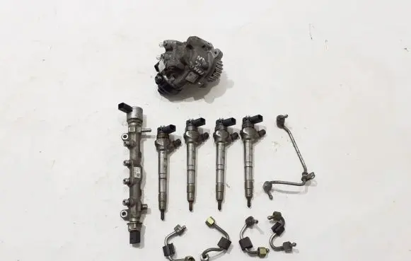 Volkswagen PASSAT B8 Fuel injection system set 