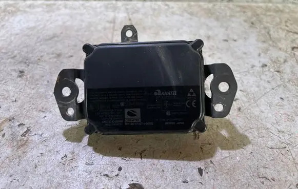 Toyota RAV 4 (XA50) Distronic sensor radar 8821033120 2301008016 801603523905