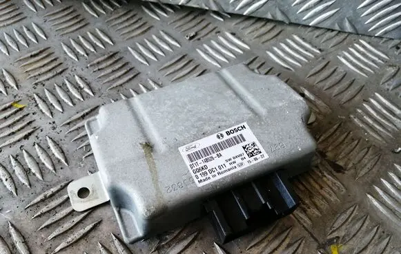Ford Kuga II Voltage converter/converter module DT1T14B526BA 0199DC1011