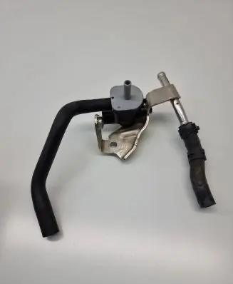 Toyota C-HR I Vacuum valve 9091012276