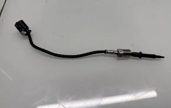 BMW X5 G05 Exhaust gas temperature sensor 8490564