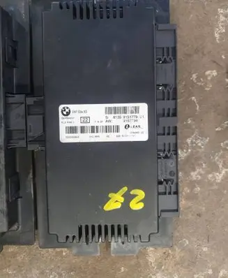 BMW 3 E90 E91 Rear light relay 