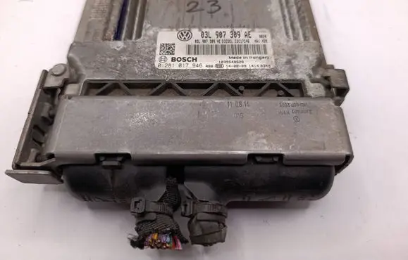 Volkswagen PASSAT B8 Engine control unit/module 03L907309AE 0281017946