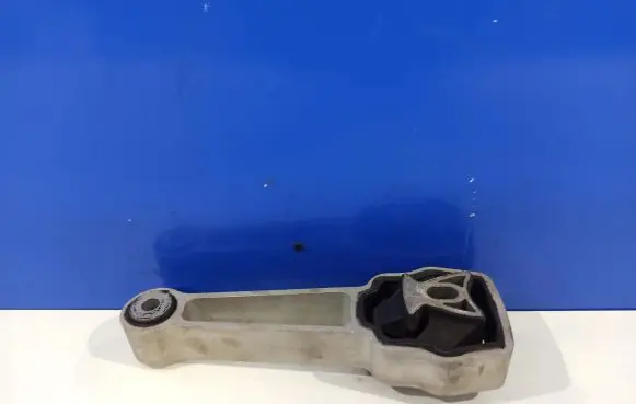 Volvo XC60 Engine mount bracket 31430441 31670126