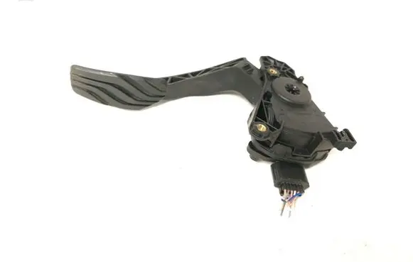 Dacia Duster II Accelerator throttle pedal 180107904R