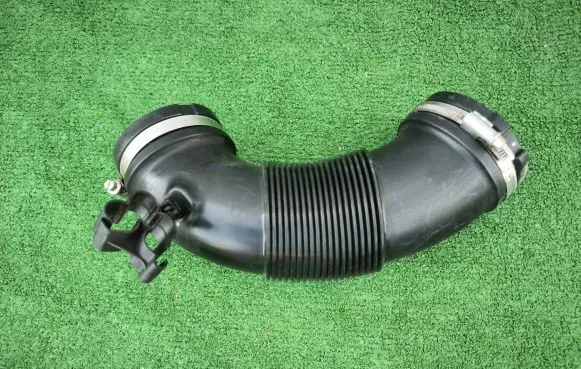 Turbo air intake inlet pipe/hose