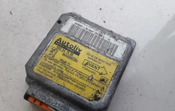 Peugeot 206 Airbag control unit/module 9643082380 550541500