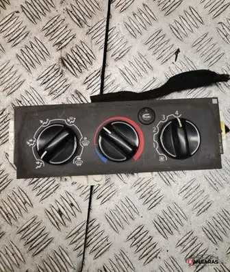 Renault Master II Climate control unit 92537