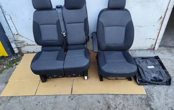 Renault Trafic III (X82) Seat set 