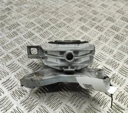 Peugeot 2008 II Engine mount bracket 9826533880