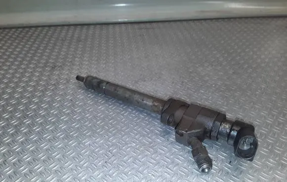Ford Mondeo MK IV Fuel injector 9657144580