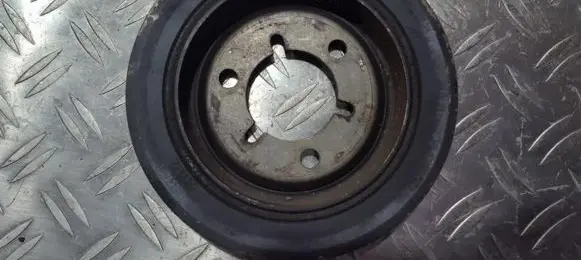 Peugeot 206 Crankshaft pulley 103112A