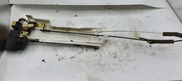 Chrysler Pacifica Rear door lock NOCODE