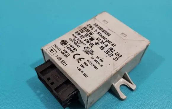 BMW 5 E39 Central body control module 8382452 IMPRK1394570