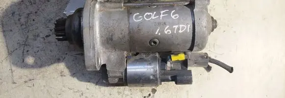 Volkswagen Golf VI Starter motor 02Z911024A