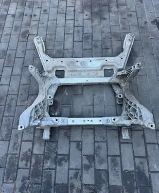 Maserati Levante Front subframe 670034761