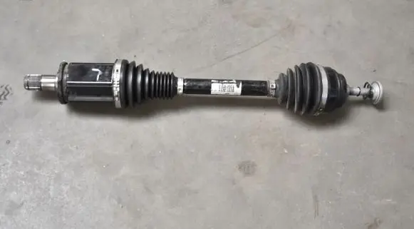 BMW M5 F90 Front driveshaft 8062093