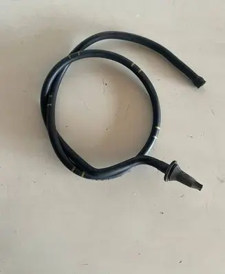 Porsche Macan (95B) Water drain line hose 95B877203