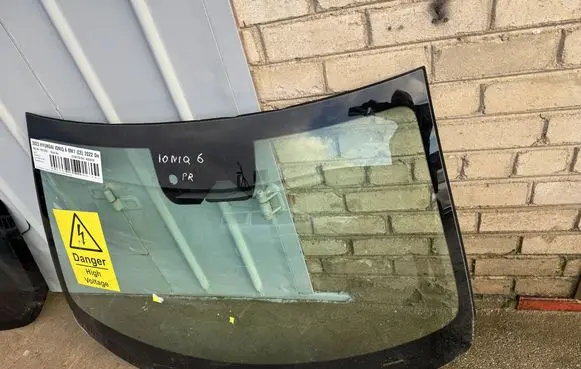 Hyundai IONIQ 6 Front windscreen/windshield window 