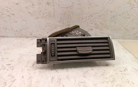 Audi A6 S6 C6 4F Dashboard side air vent grill/cover trim 4F1820902B