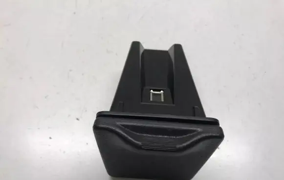 Mitsubishi Outlander Car ashtray MR480825ZZ