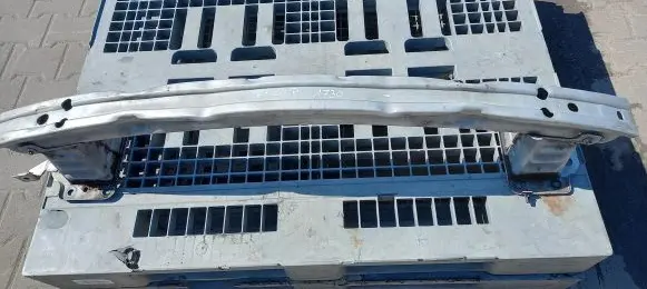 Front bumper support beam