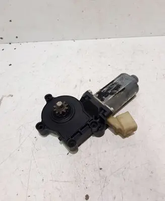 Volvo S60 Front door window regulator motor 101353XXX