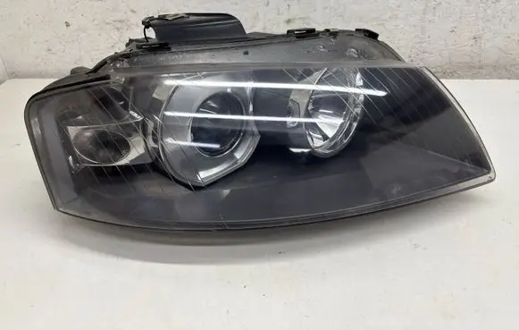 Audi A3 S3 8P Headlight/headlamp 20B685