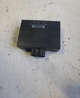 Volkswagen Golf VI Comfort/convenience module 1J0959799Q 5DK00795150 F50799