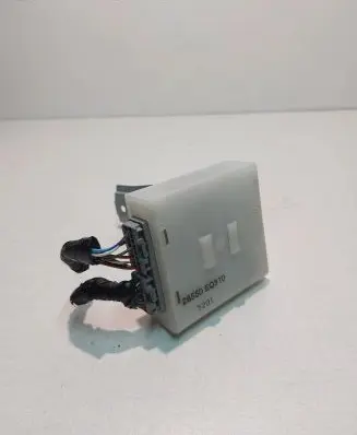 Nissan X-Trail T30 Bluetooth control unit module 28550EQ310 5201
