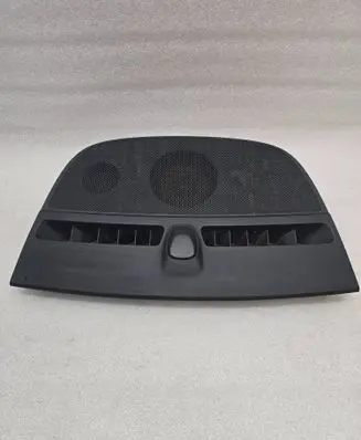Volvo XC40 Dash center speaker trim cover 31442613