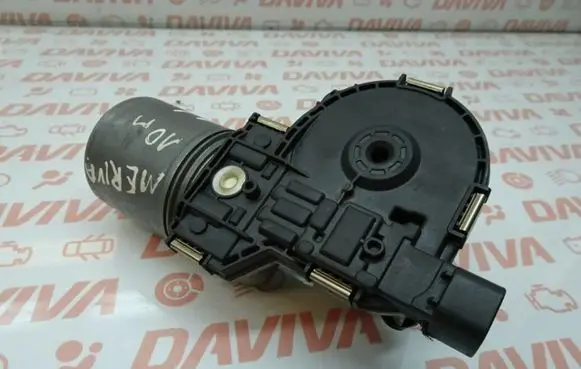 Opel Meriva B Wiper motor 0390243009