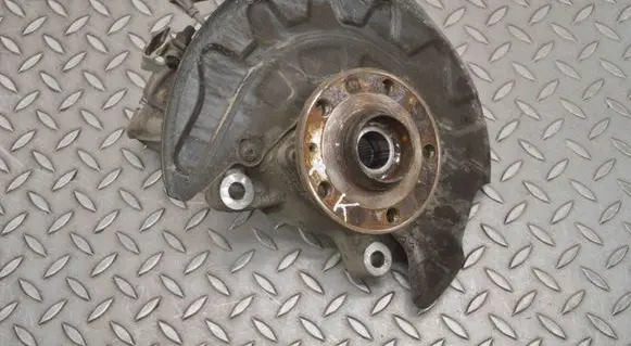 Volkswagen PASSAT B8 Front wheel hub