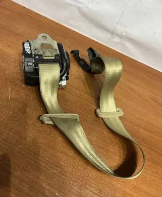Audi A8 S8 D3 4E Set of seat belts D517 601783000