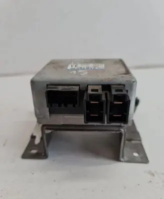 Suzuki SX4 Steering rack control module Q1T25172M1 79J1 3872079J40