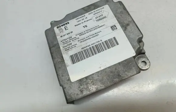 Peugeot 307 Airbag control unit/module 9635784280 12010318 5WK42908