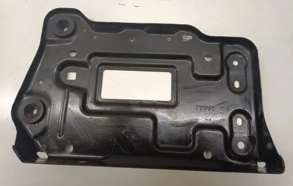 Battery tray