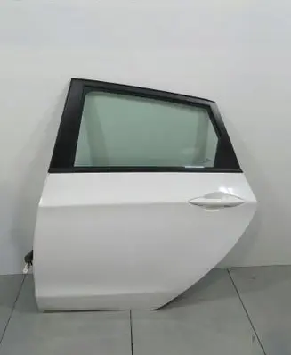 Hyundai i30 Front door 