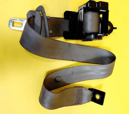 Hyundai Elantra Rear seatbelt 0431160