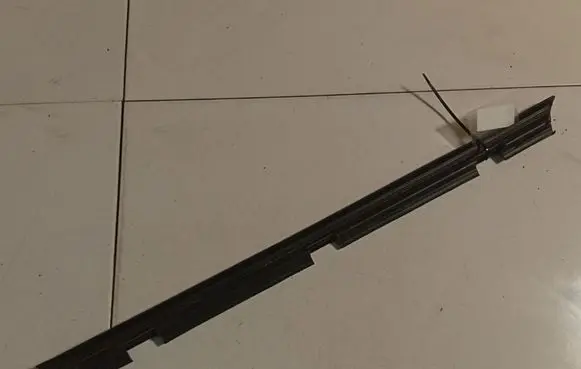 Volkswagen Polo IV 9N3 Rear door glass trim molding 6Q6839472B
