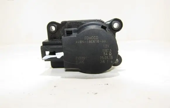 Ford C-MAX II Air flap motor/actuator av6n19e616aa