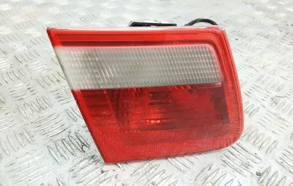 BMW 3 E46 Tailgate rear/tail lights 8368759