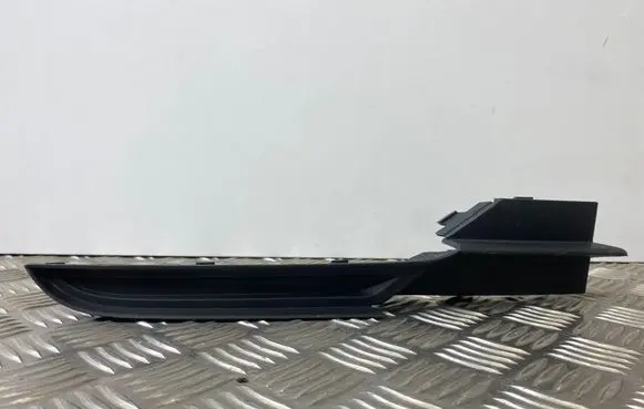 Front bumper lower grill