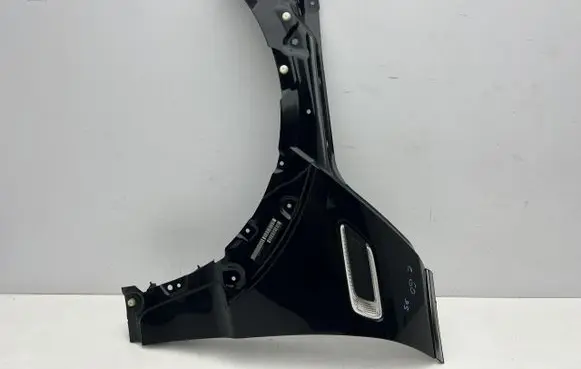 Mini Clubman F54 Fender MINIF54BPLSUL1